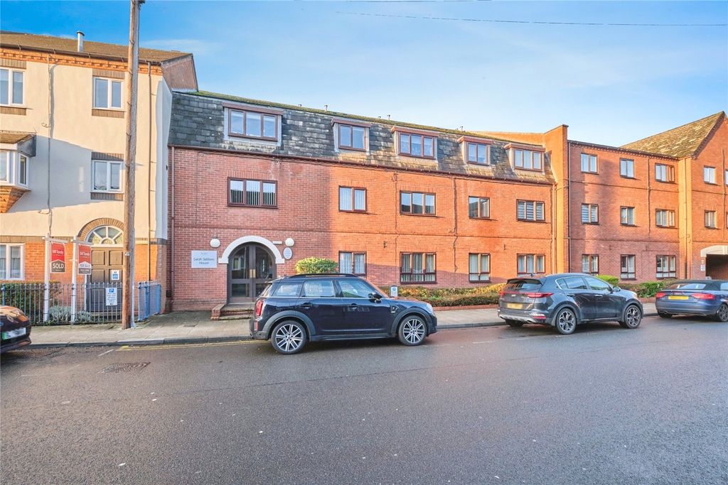 Property photo 1 of 22 Picture No. 06