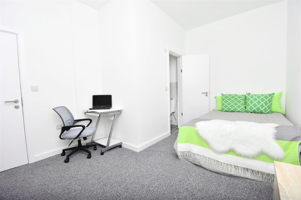 Property photo 1 of 10 20 (3).Jpg