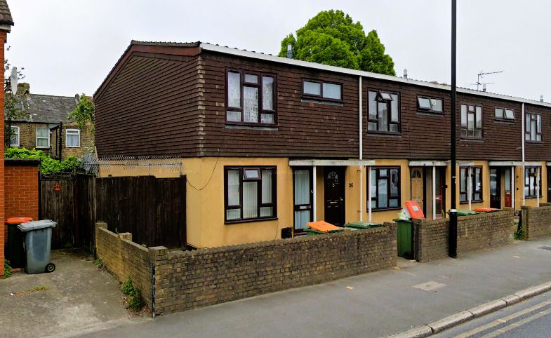 Property photo 1 of 9