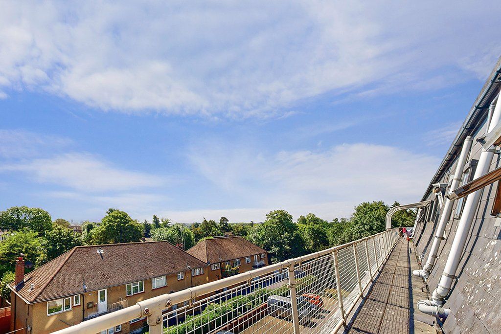 Property photo 3 of 12 Picture No. 02