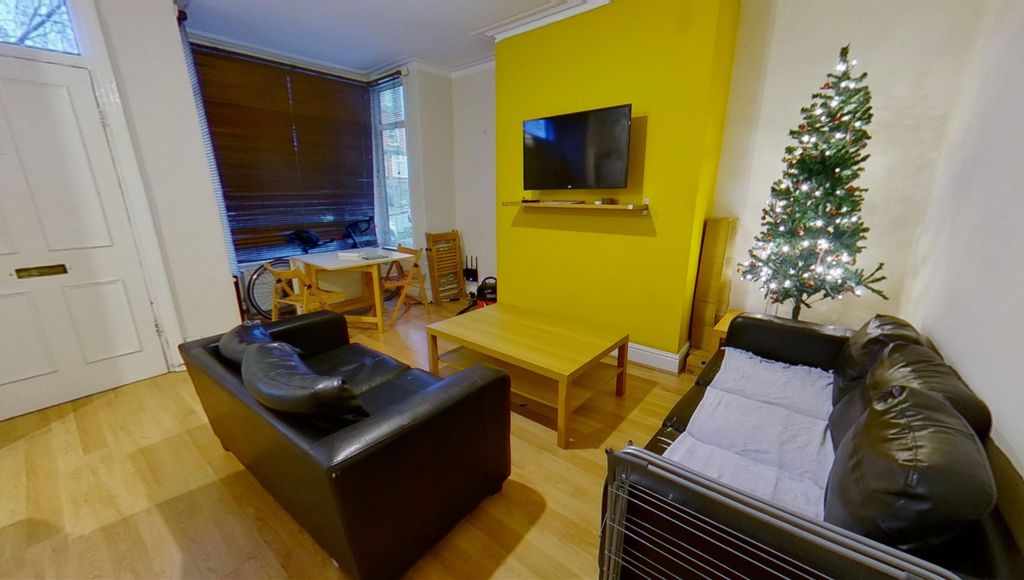 Property photo 1 of 10 St-Anns-Avenue-01112021103813.Jpg