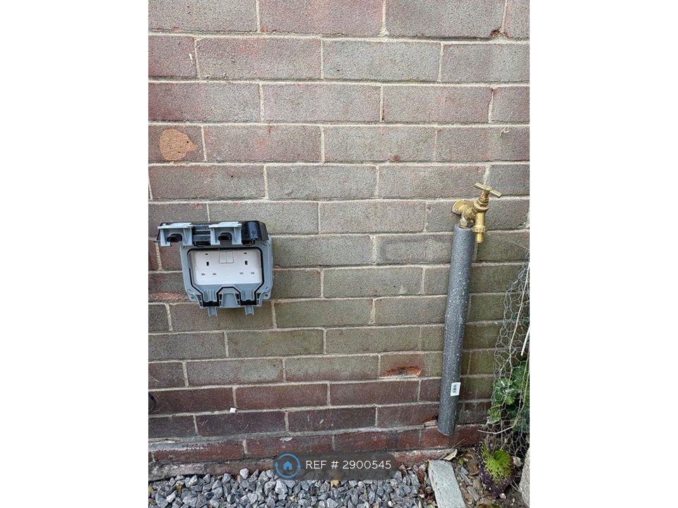 Property photo 3 of 30