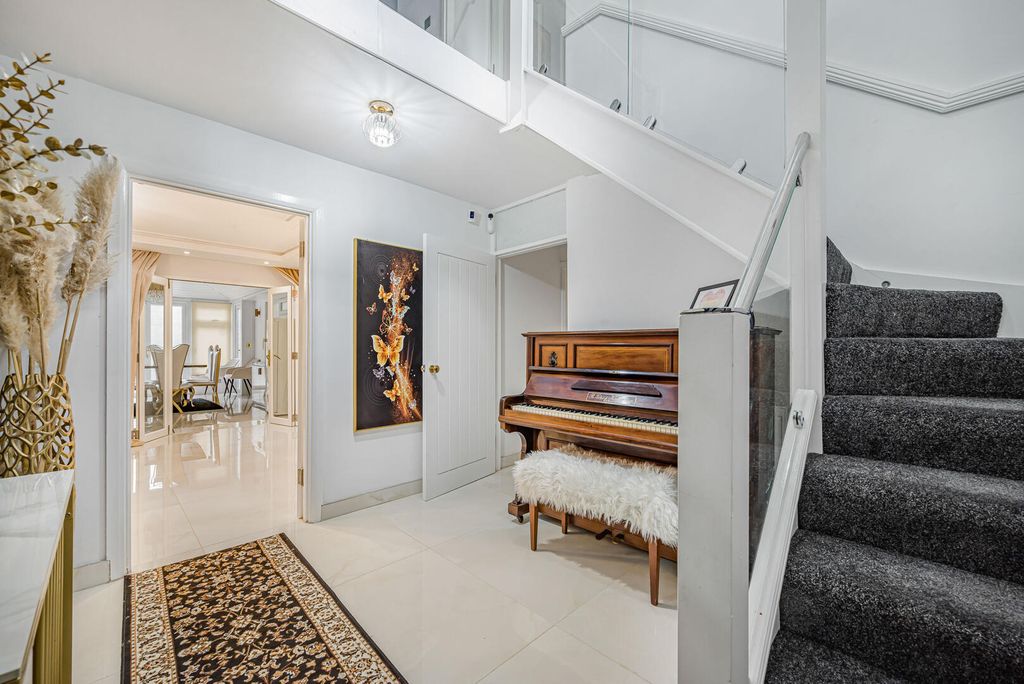 Property photo 1 of 28 Hallway