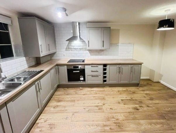 Property photo 2 of 15 Pbox-Img.Jpg