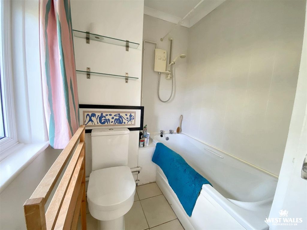 Additional image 11 of 2 bed flat for saleDevon Court, Freshwater East, Pembroke SA71
