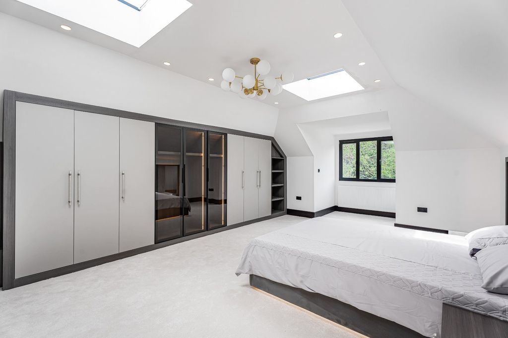 Additional image 19 of 5 bed detached house for salePipers Green Lane, Edgware HA8