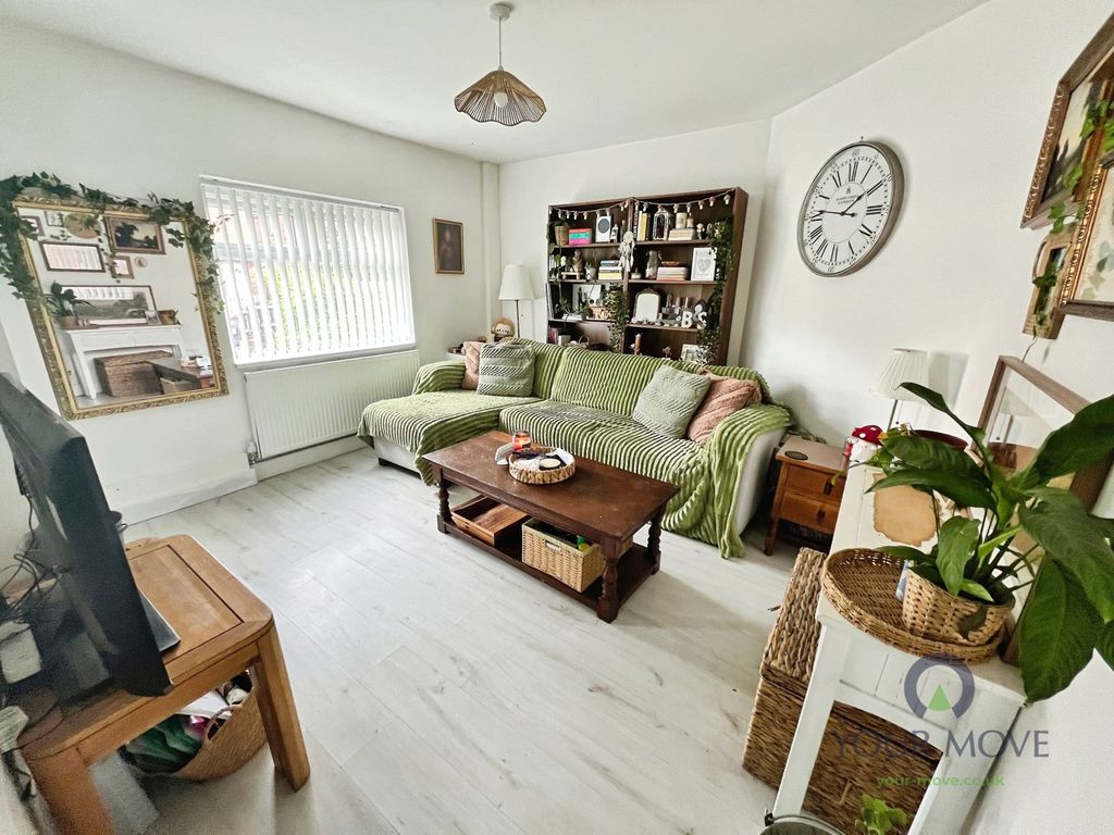 Property photo 2 of 8 Pbox-Img.Jpg