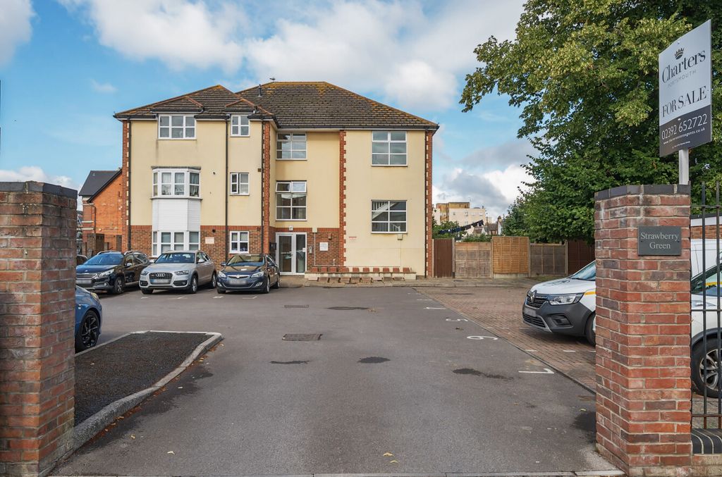 Property photo 1 of 13 1328850-18-6889E2...