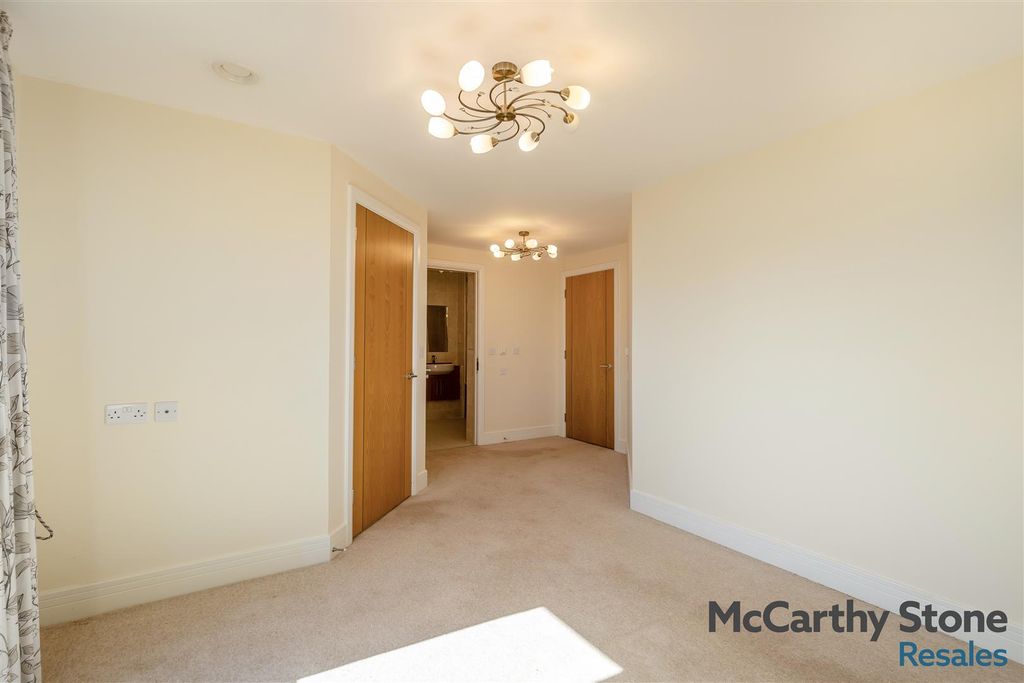 Additional image 9 of 2 bed flat for saleWestonia Court, Wellingborough Road, Northampton NN3