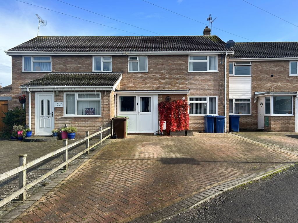 Property photo 1 of 18 3 Bedroom Terraced House For Sale