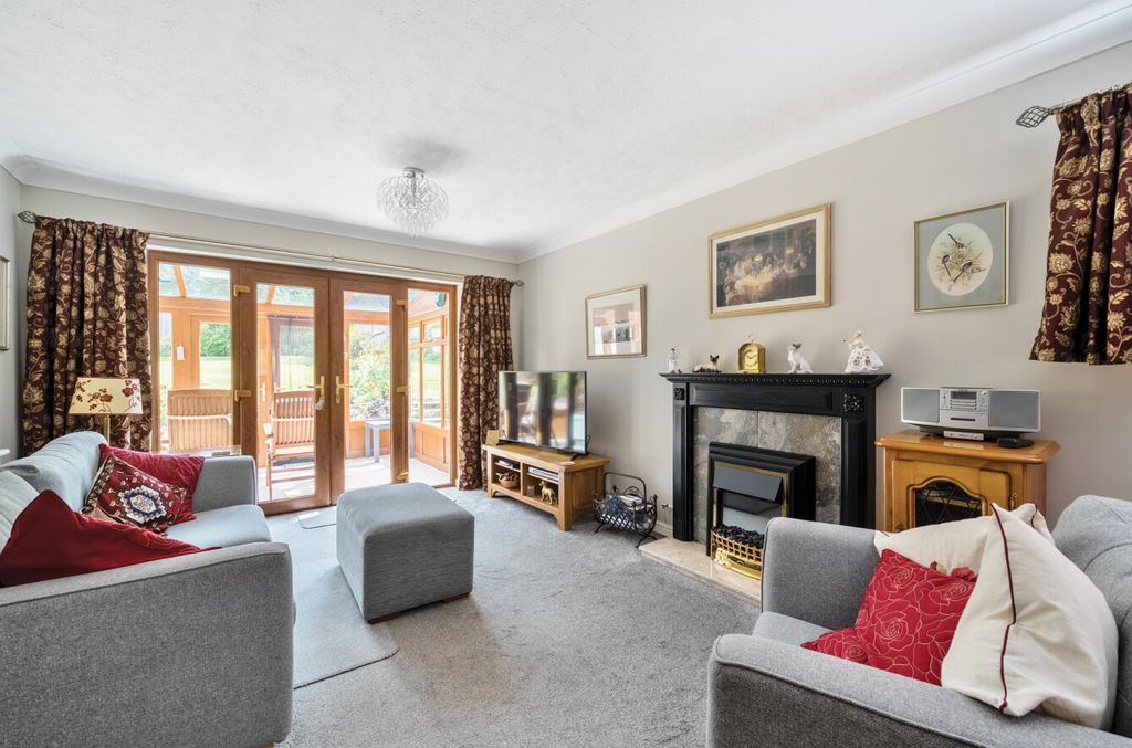Property photo 2 of 23 1297252-16-6836Dd...