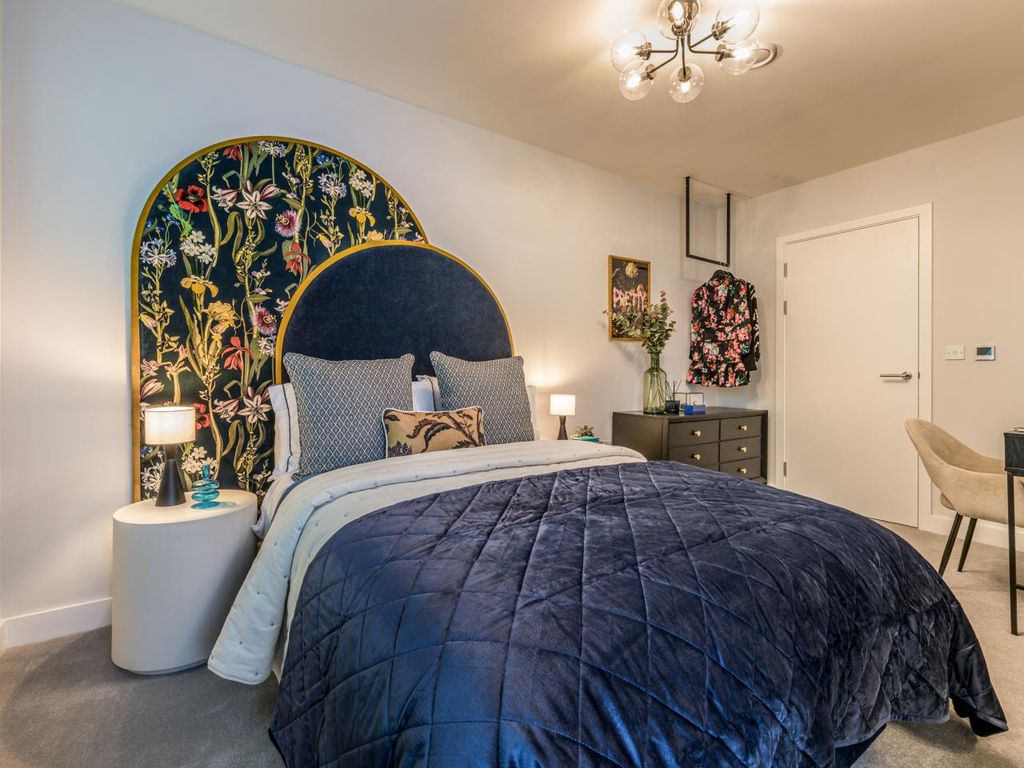 Property photo 1 of 10 The Liberty, Number 563