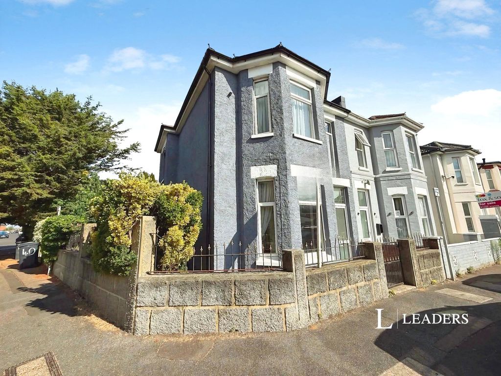 Property photo 1 of 12 Pbox-Img.Jpg