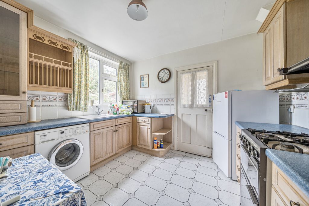 Property photo 3 of 15 1317284-9-68779B3...