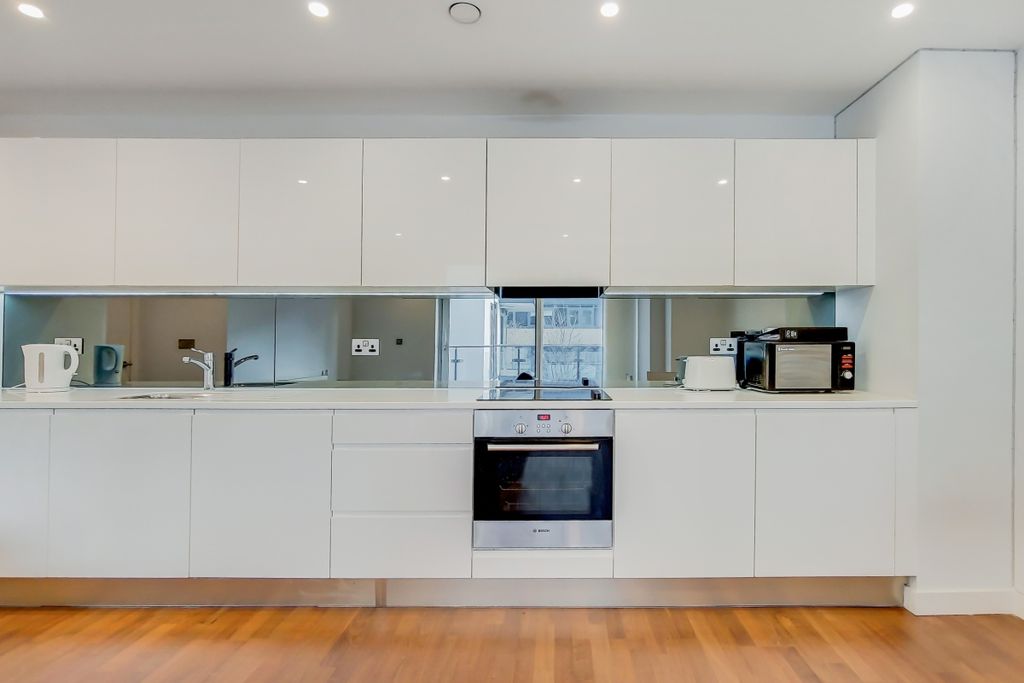 Property photo 2 of 11 5_Kitchen-Recepti...