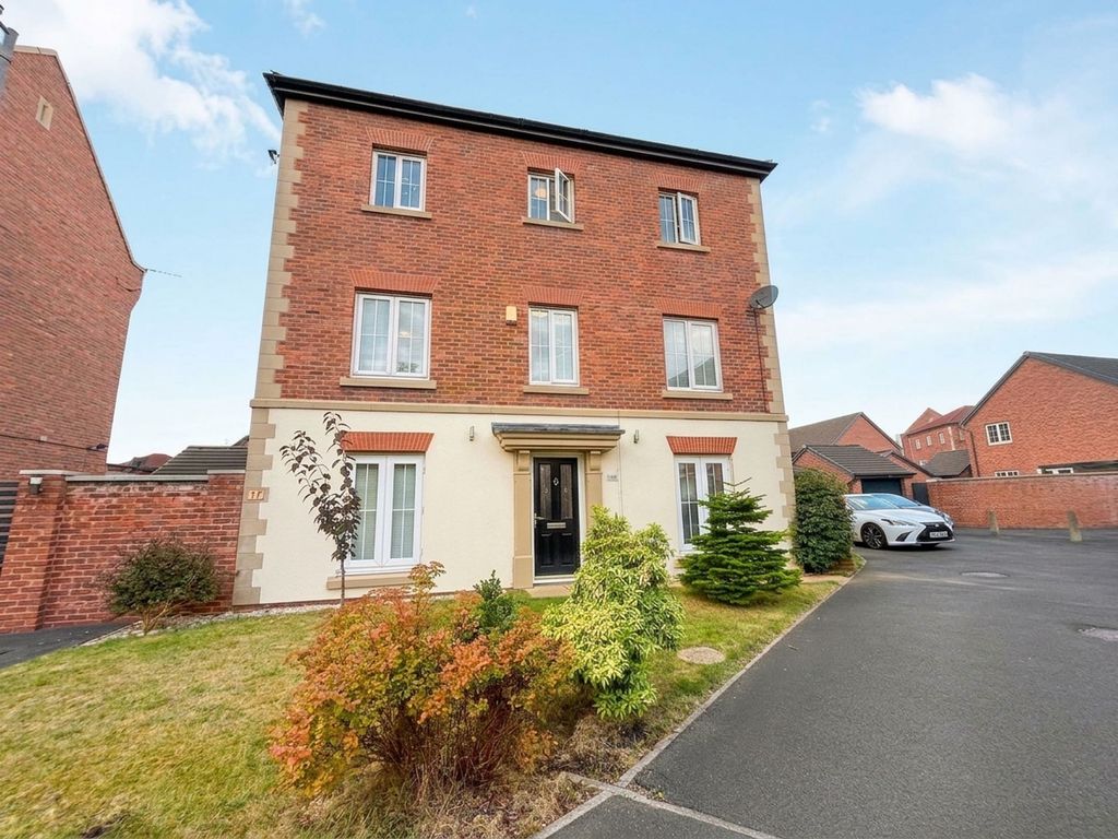 Property photo 1 of 34