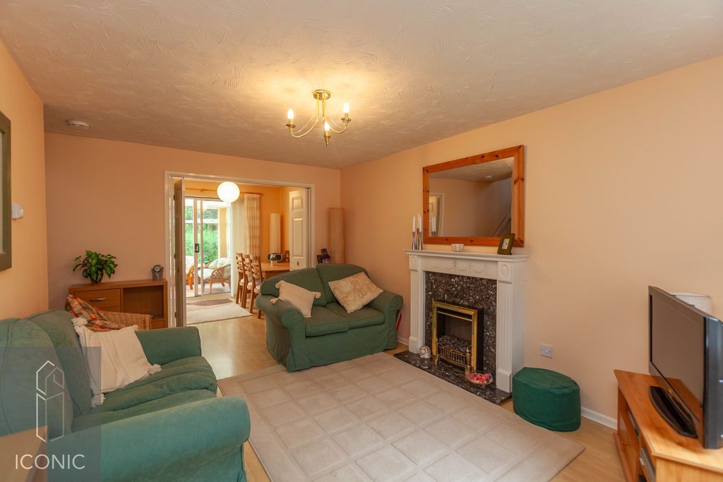 Property photo 2 of 13 Photo 13