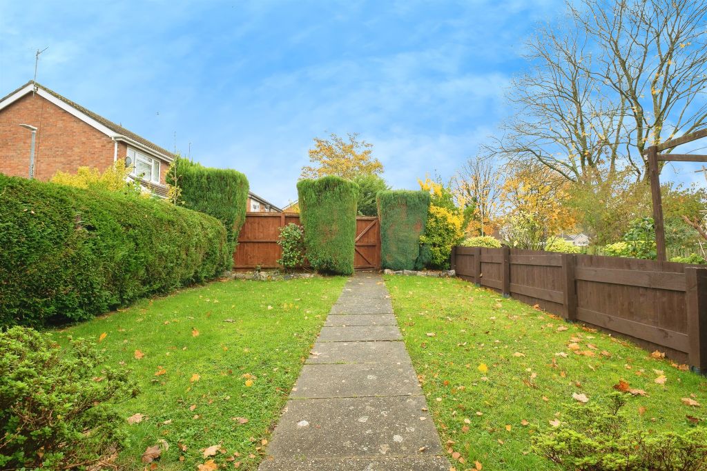 Property photo 2 of 17