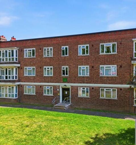 Property photo 1 of 1