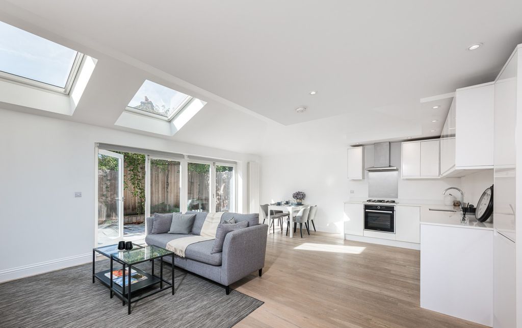 Property photo 1 of 15