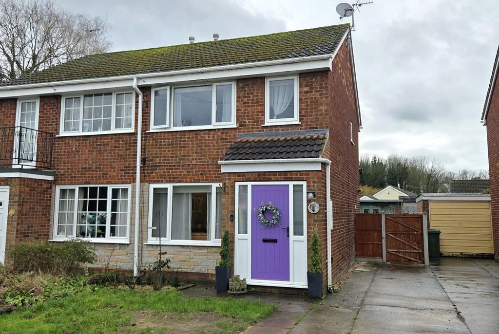 Property photo 1 of 14 Front.Jpg