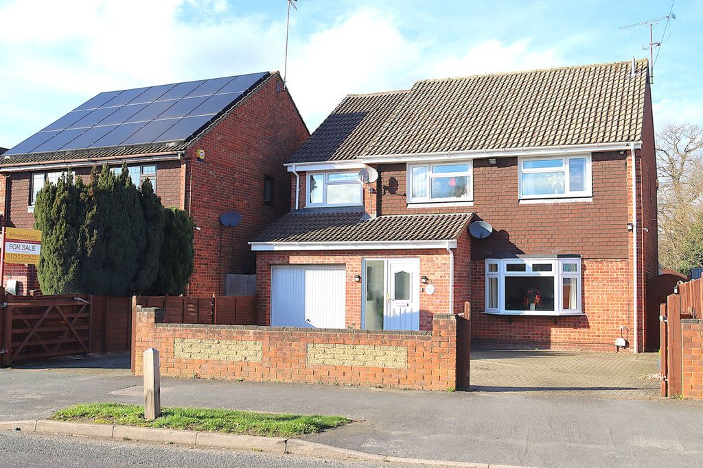 Property photo 1 of 22