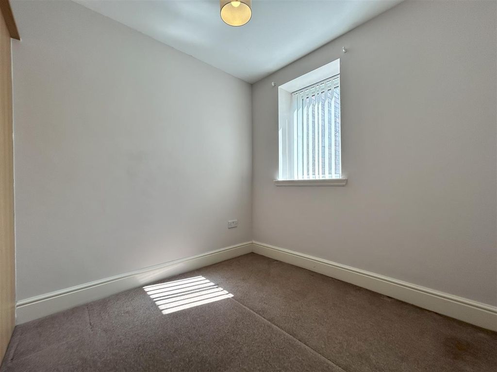 Additional image 10 of 2 bed flat to rentNeedless Road, Perth PH2