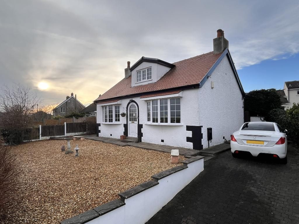 Property photo 1 of 18 External