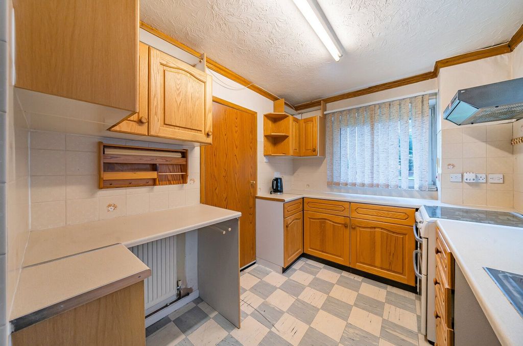Property photo 3 of 14 Picture No. 05