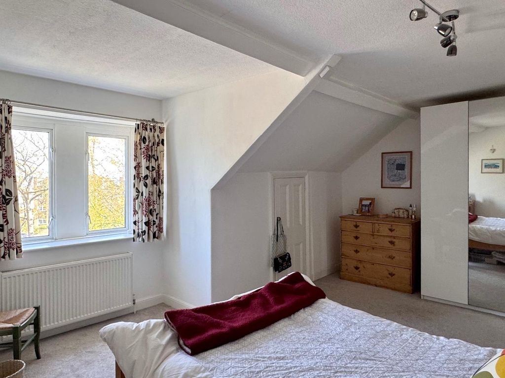 Additional image 25 of 4 bed semi-detached house for salePaget Place, Penarth CF64