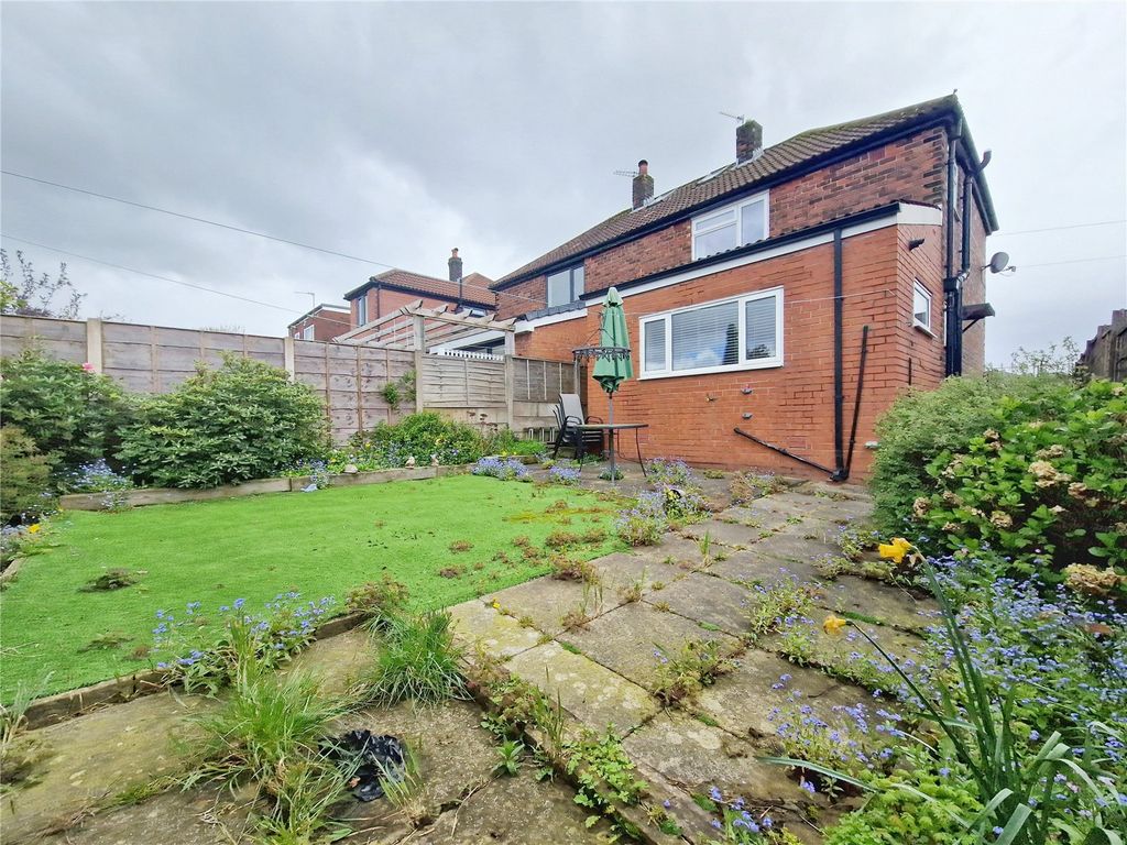 Property photo 3 of 19 Picture No. 28