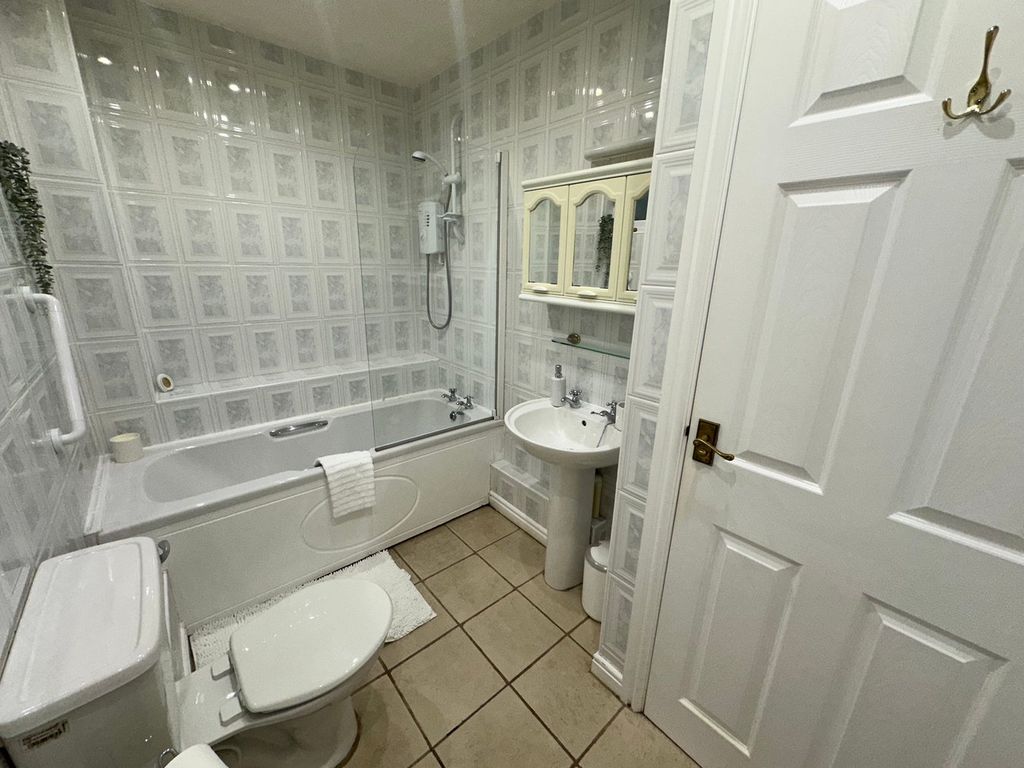 Additional image 13 of 2 bed flat for saleHay Road, Brecon LD3