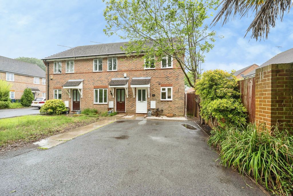 Property photo 1 of 11