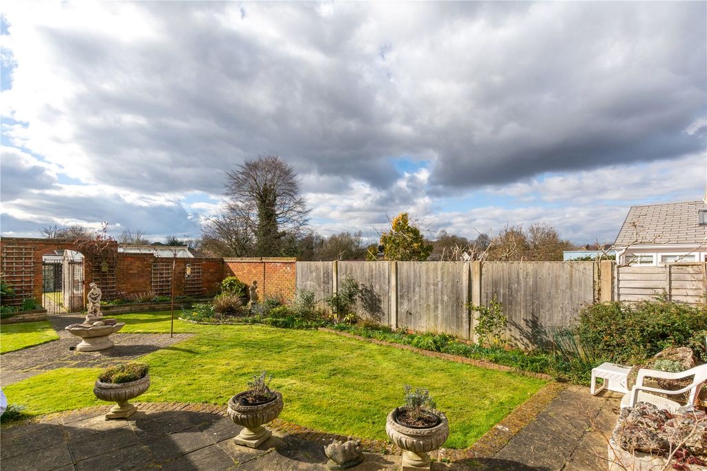 Property photo 3 of 19 Picture No. 18