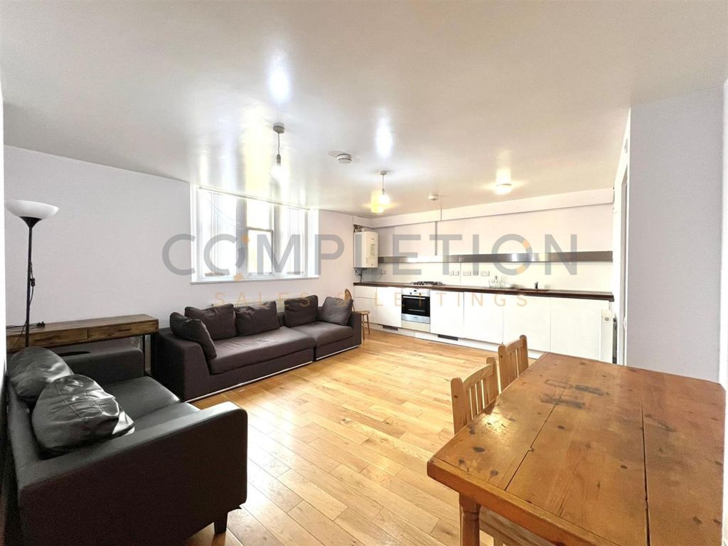 Property photo 1 of 10 1.Png