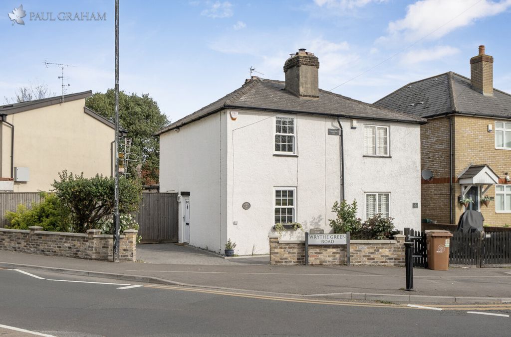 Property photo 1 of 17 64d1A047-4705-4157-9799-A482F11E6A0c