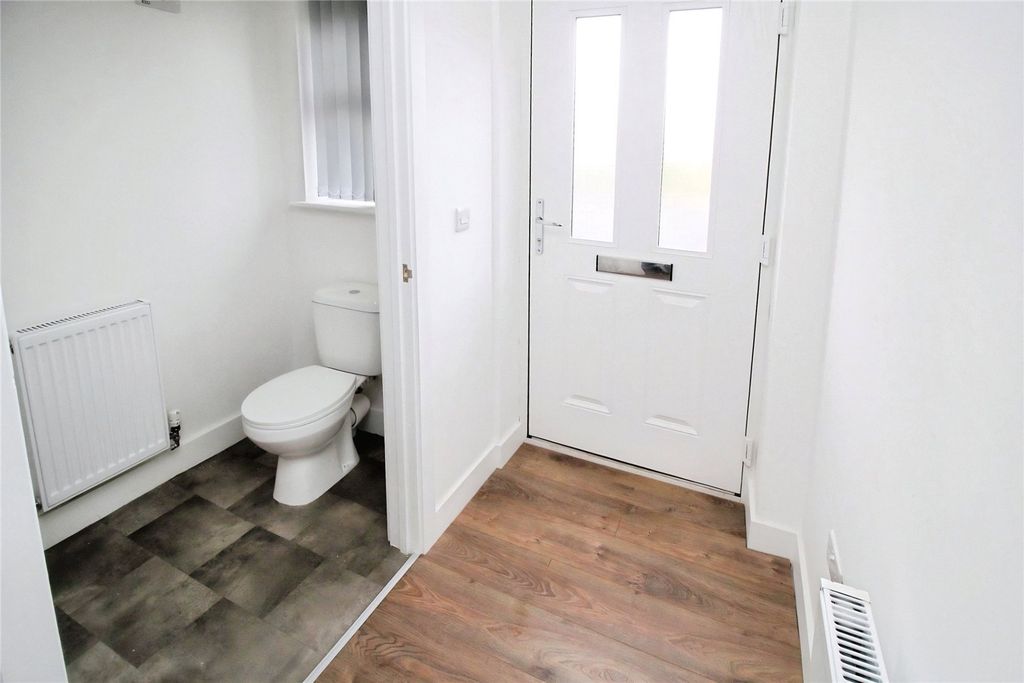 Property photo 2 of 11 Picture No. 07