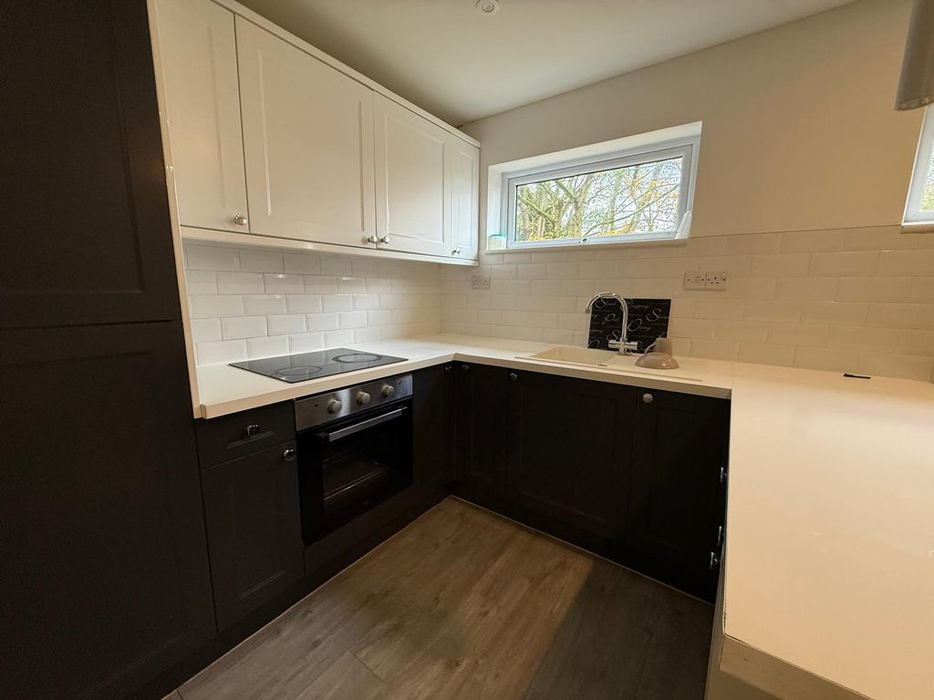 Property photo 3 of 6 Image