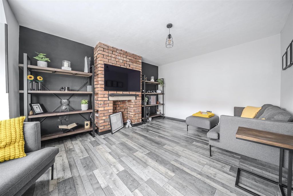 Property photo 3 of 19 Dsc03266-Hdr.Jpg