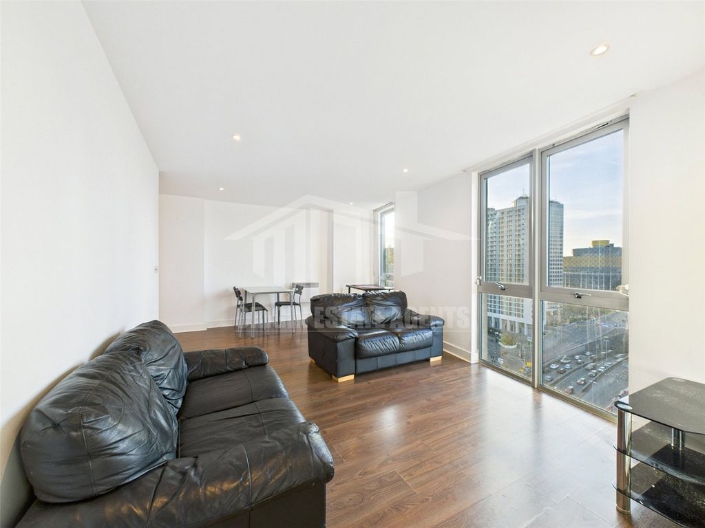 Property photo 2 of 9 Picture No. 02