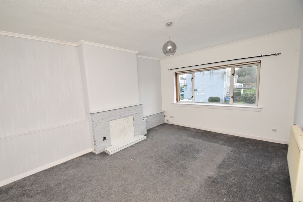 Property photo 2 of 15 4542822