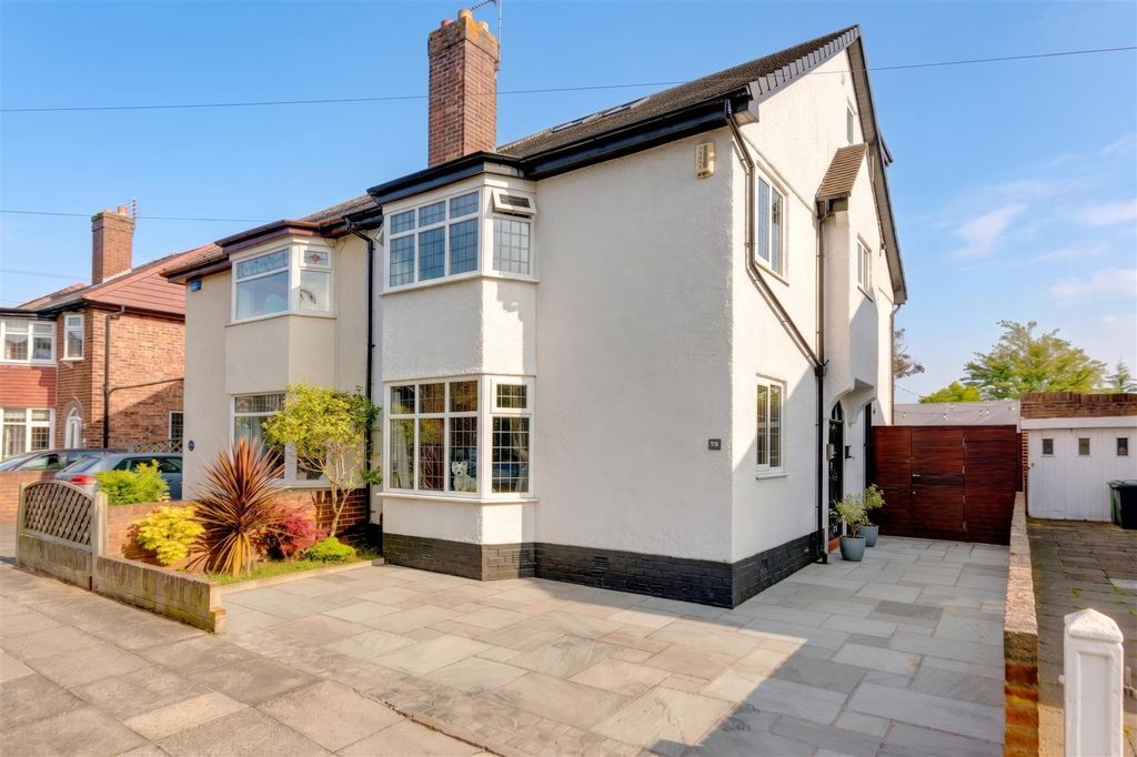 Property photo 1 of 45 78 Moor Drive_1.Jpg