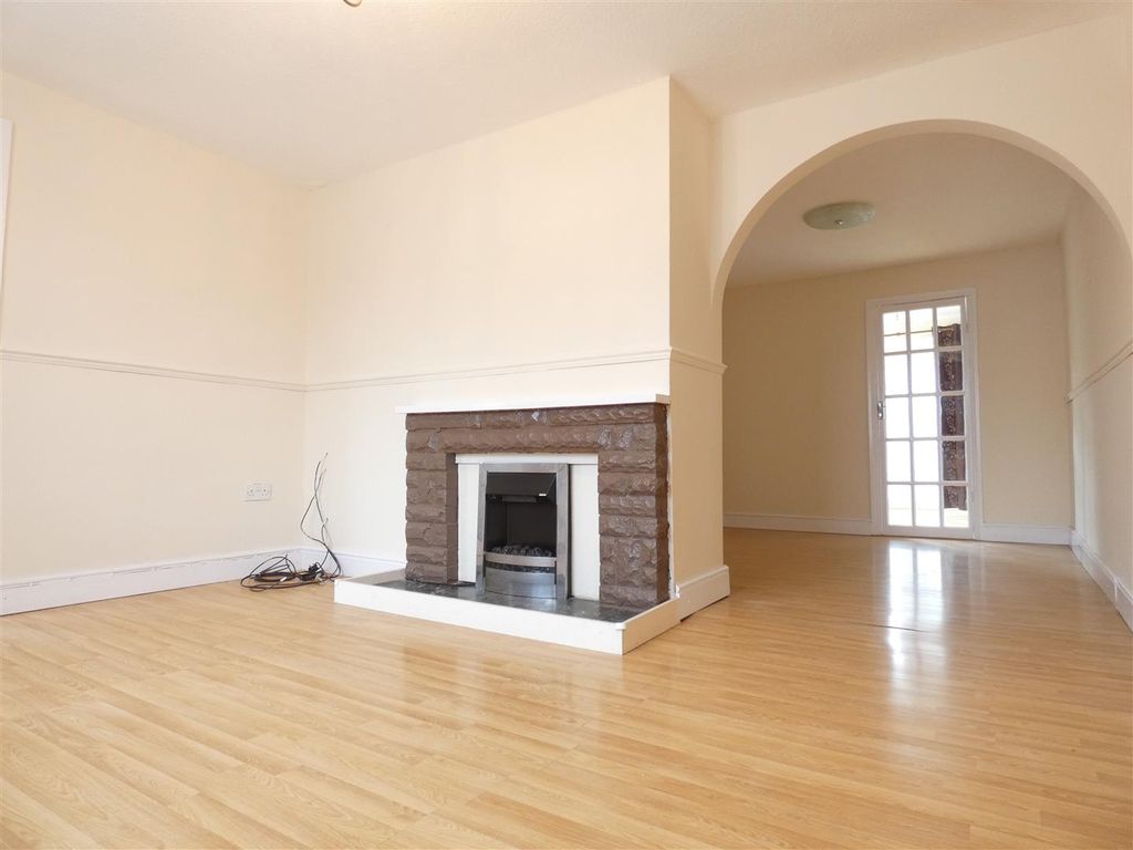 Property photo 3 of 15 Reception Room