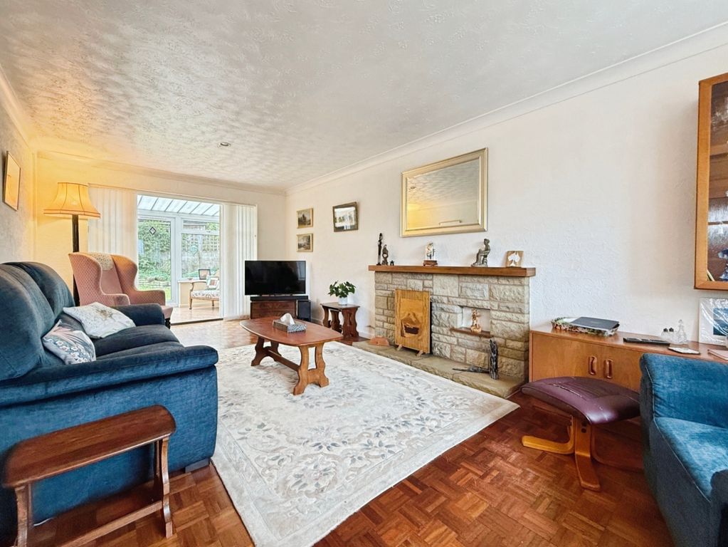 Property photo 2 of 20 Pbox-Img.Jpg