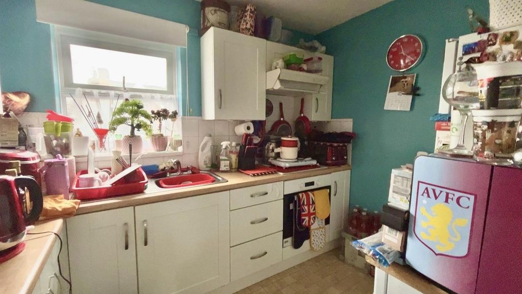 Property photo 3 of 10 4dc0c659-0d14-4c0A-8F19-1F4Fb2cc4Fab.Jpeg