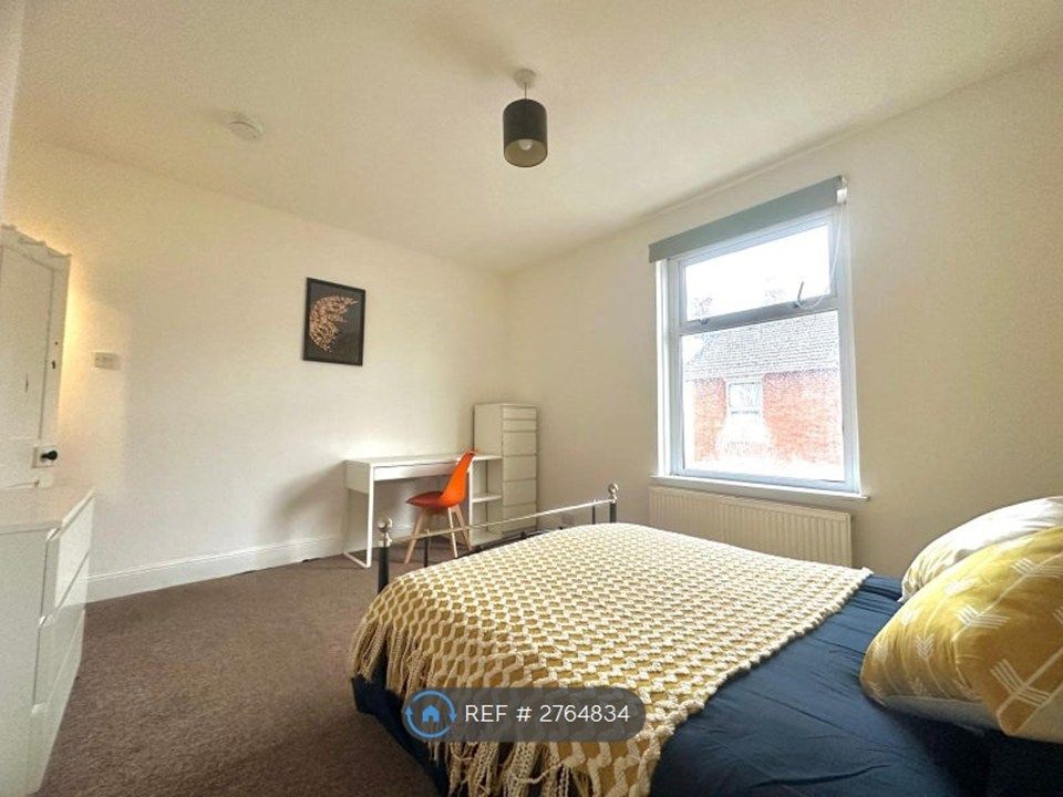 Property photo 3 of 6