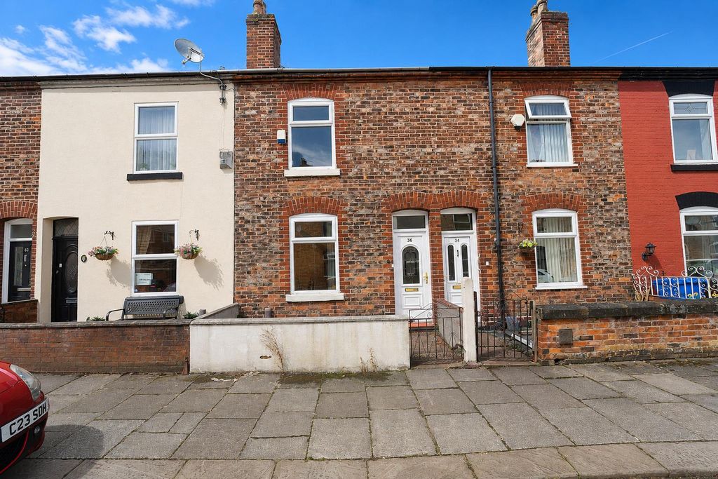 Property photo 1 of 13