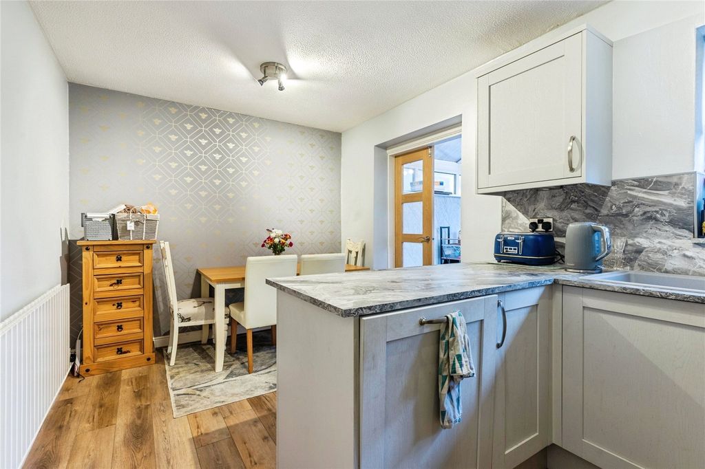 Property photo 3 of 20 Picture No. 17