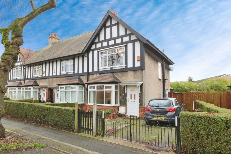 Property photo 1 of 9 Photo 8