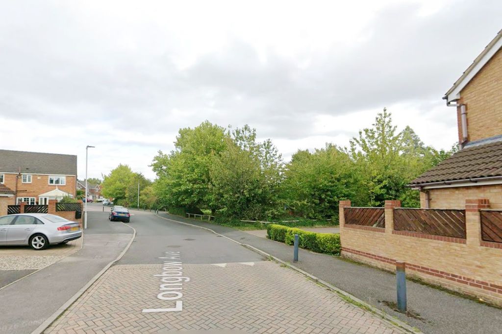 Property photo 2 of 8